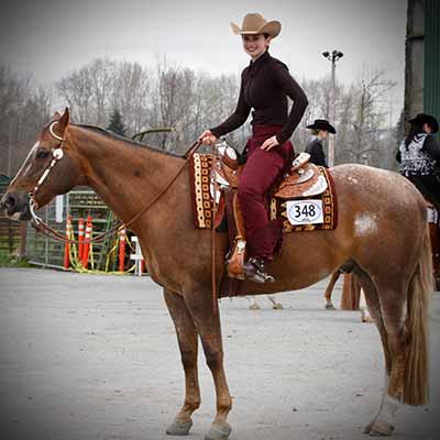 Deerfield equestrian team member at 2022 Silver Sequins show